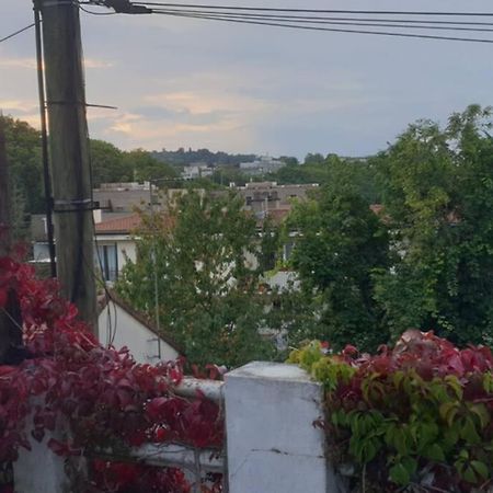 Meudon: Adorable Studio Tout Equipe, Neuf Et Calme المظهر الخارجي الصورة